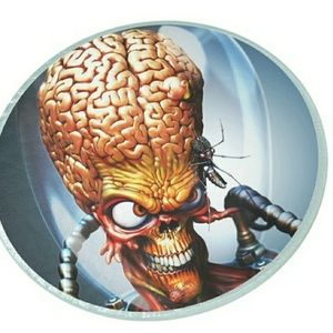 Aline Halloween cutting board